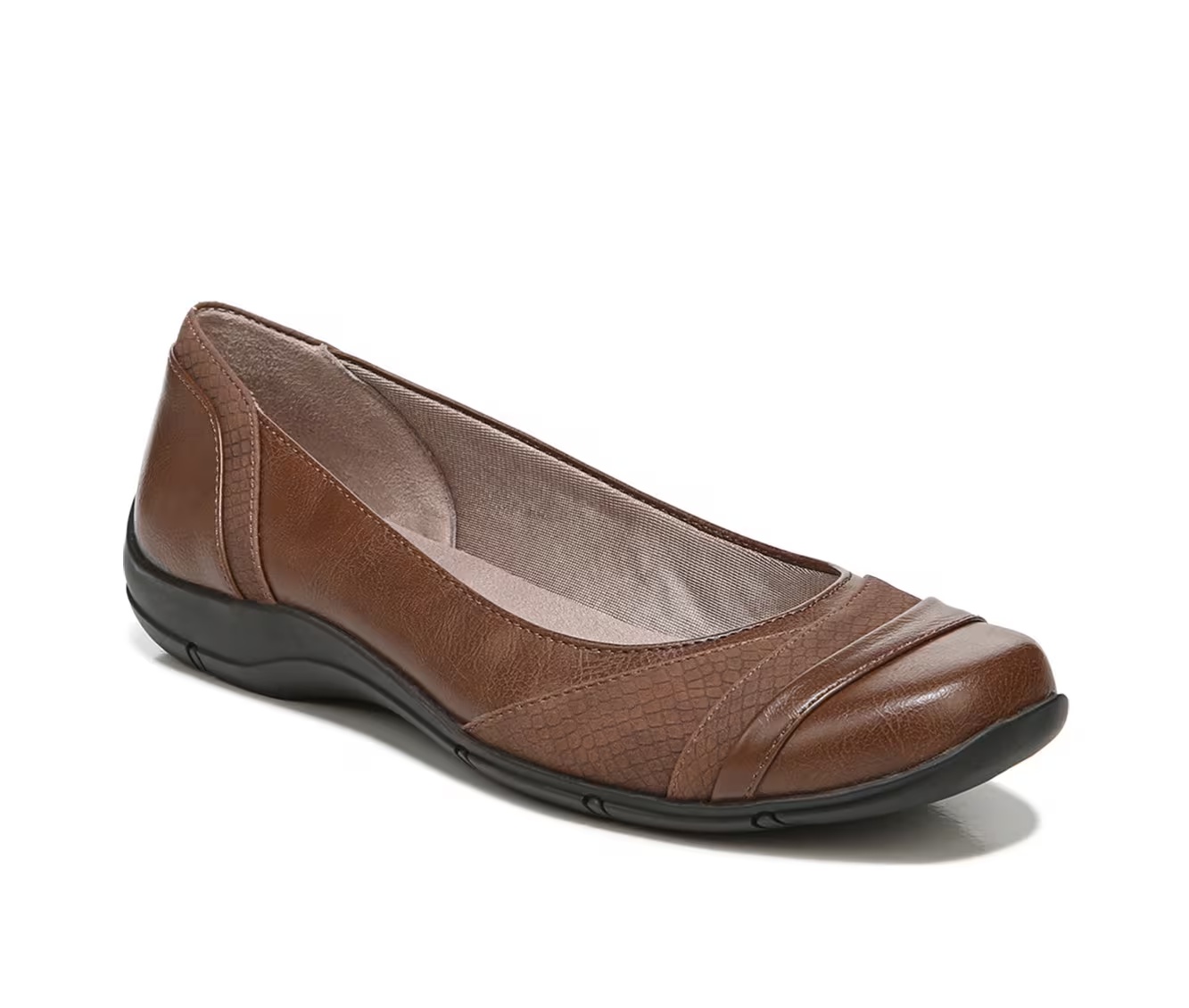 150628-women-x27-s-lifestride-dig-flats-1.jpg