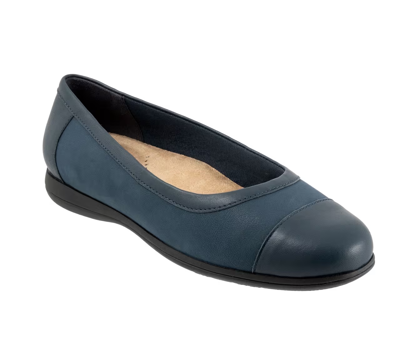 205409-women-x27-s-trotters-delmara-flats-1.jpg