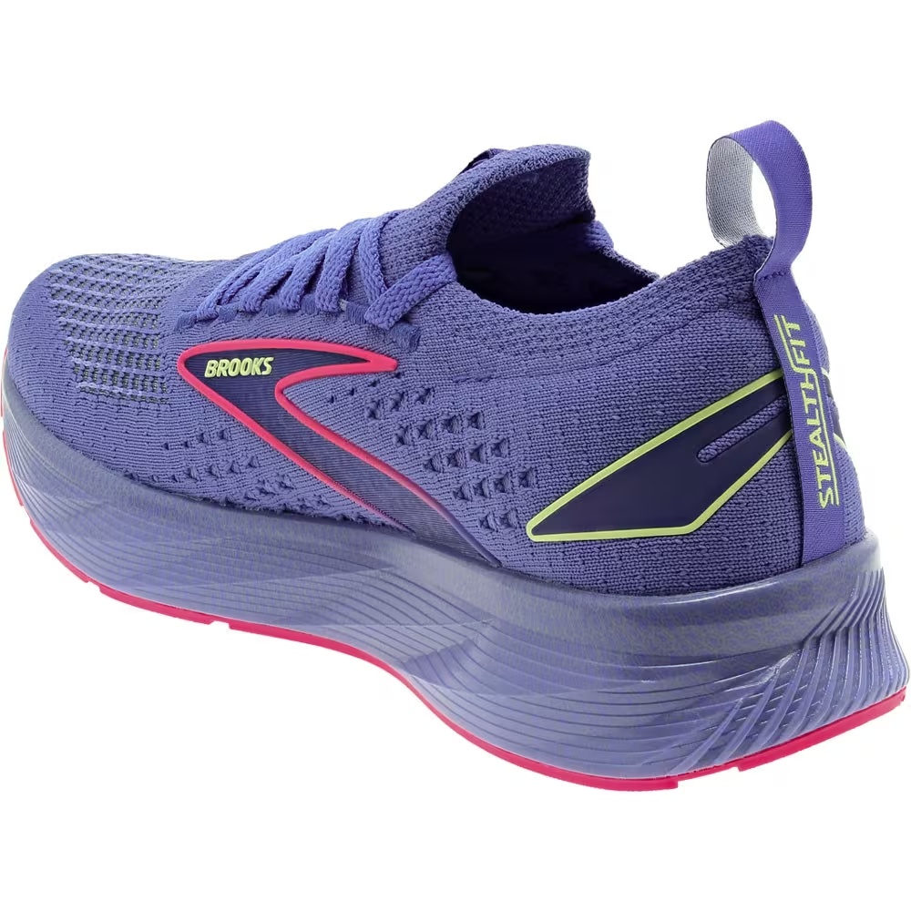 256006-brooks-levitate-stealth-running-shoes-1.jpg