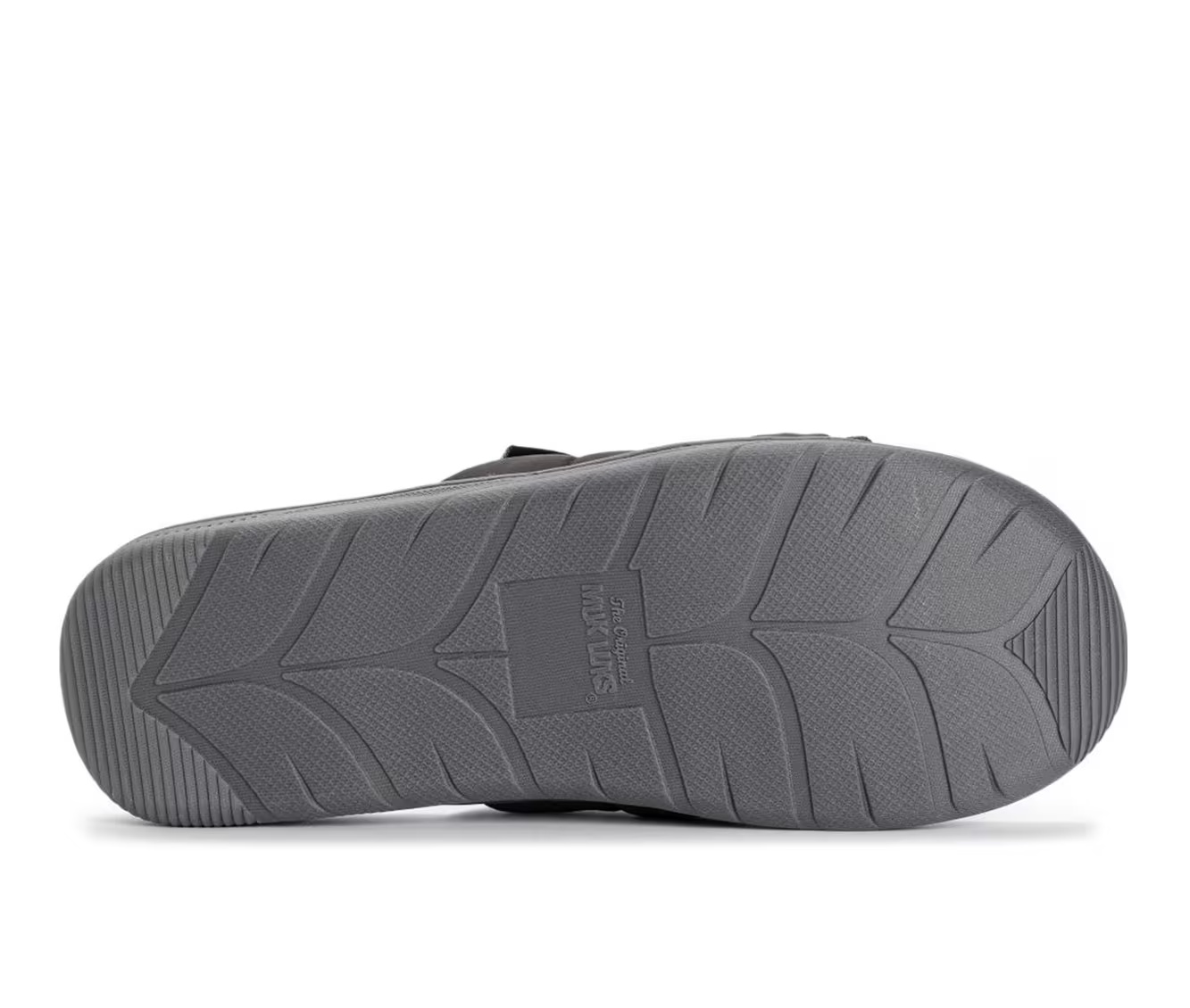30945-muk-luks-men-x27-s-tandy-slippers-1.jpg