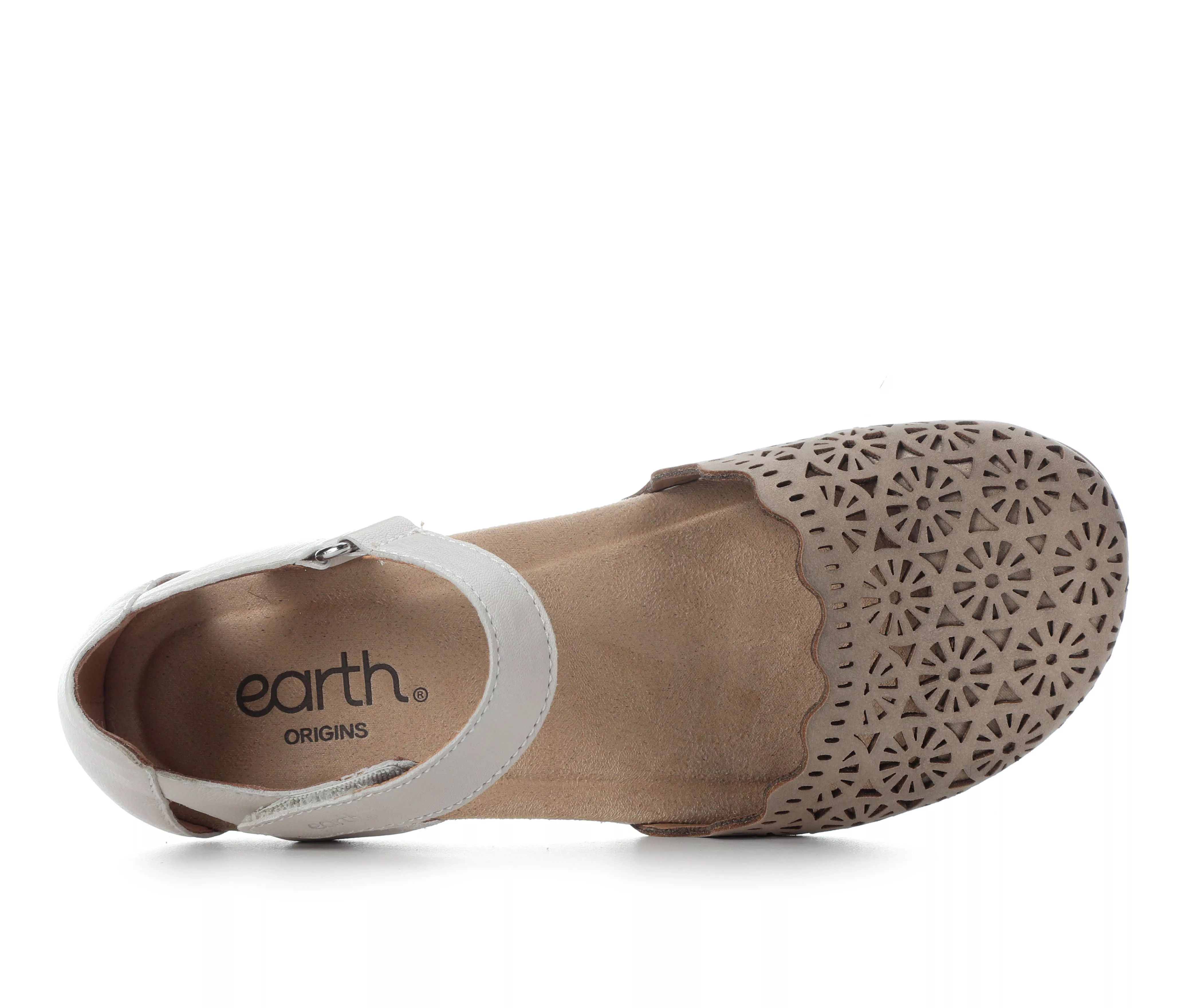 328421-women-x27-s-earth-origins-bronnie-sandals-1.webp