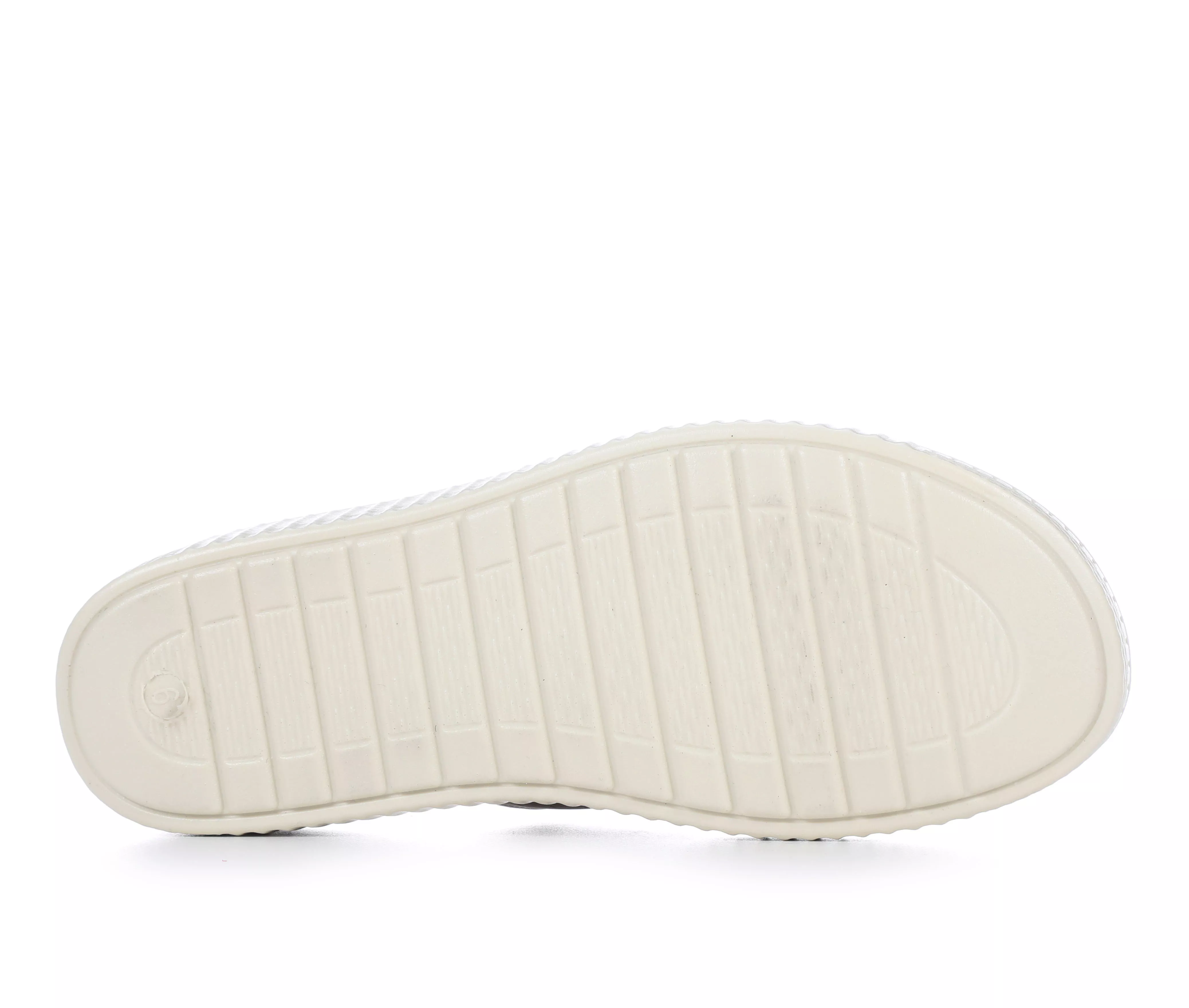 334135-women-x27-s-easy-street-taj-sandals-1.webp
